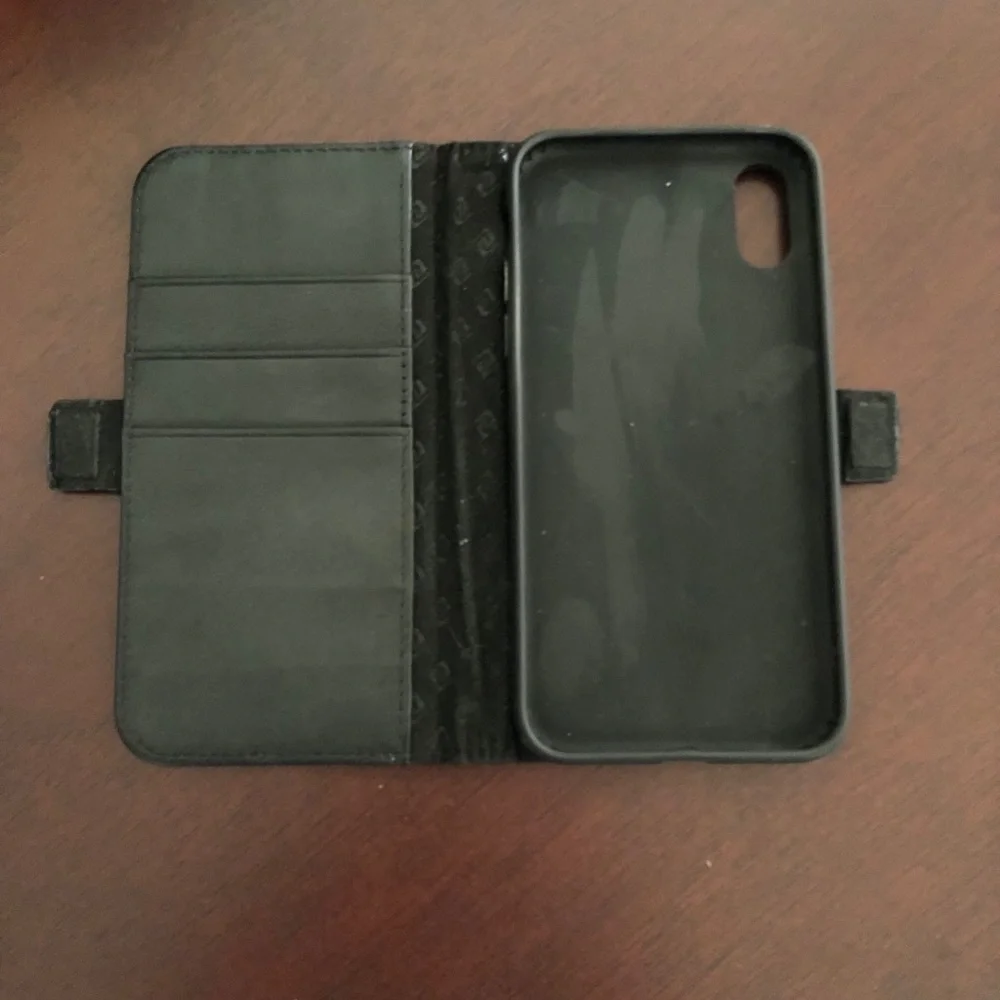 Black IPhone X leather‎ case